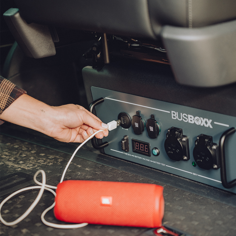 BusBoxx USB-12 Volt-Stecker Zigarettenanzünder USB Adapter jetzt bestellen!